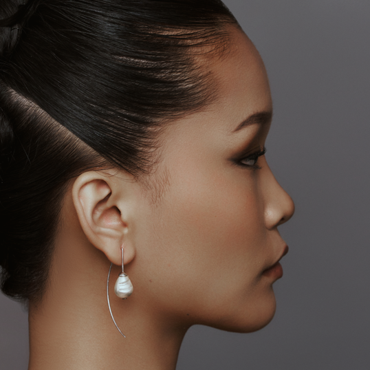 Baroque Pearl Needle Earrings