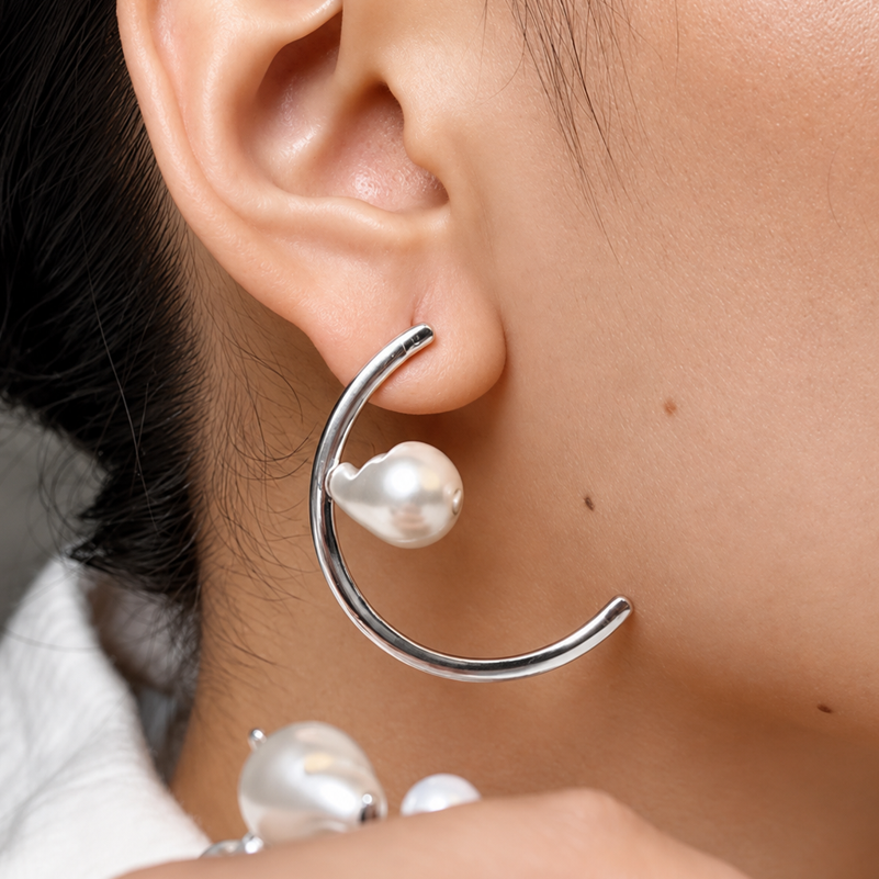 Cresent Baroque Pearl Earring