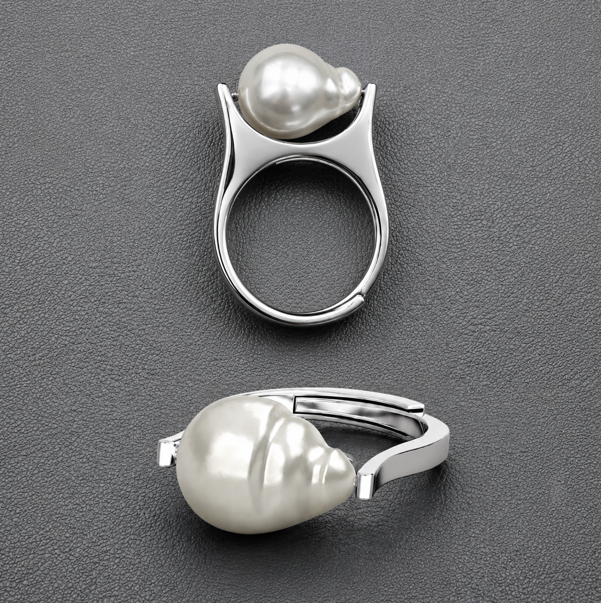 Classic Baroque Pearl moving Ring