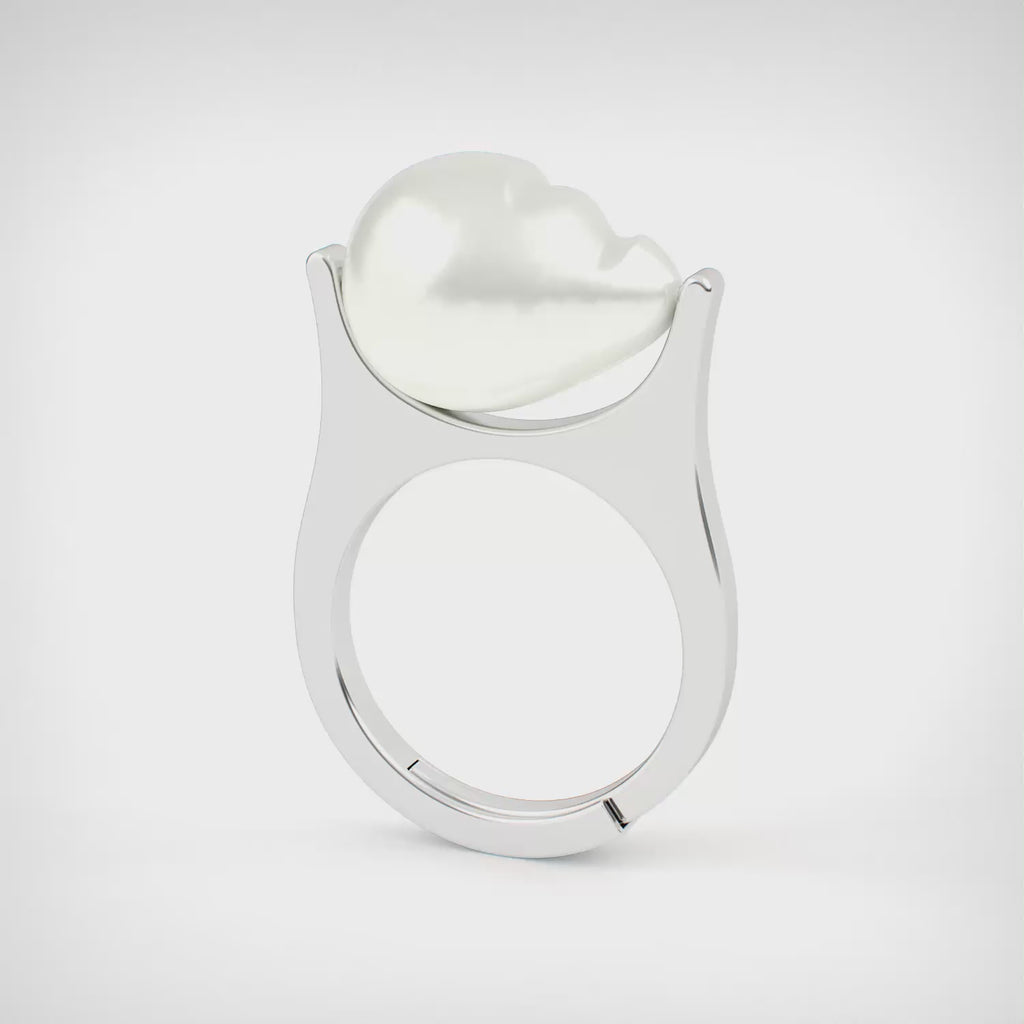 Classic Baroque Pearl moving Ring