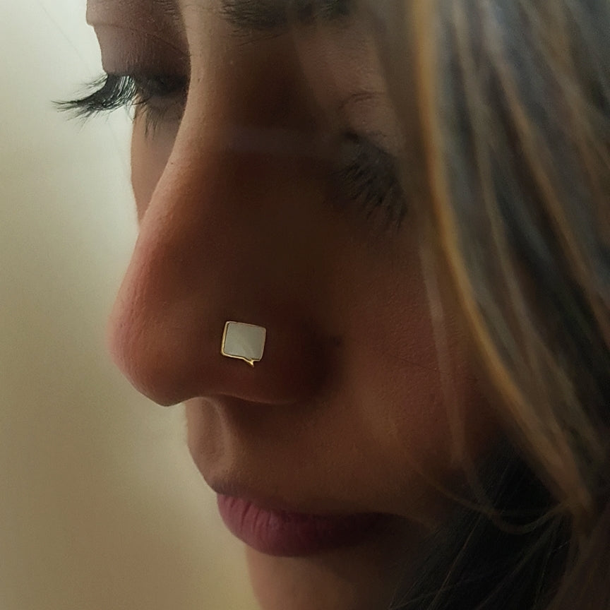 The Chatterbox Nose Pin