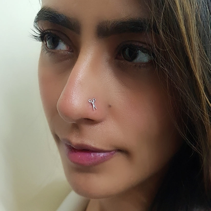 Scissor Nose Pin