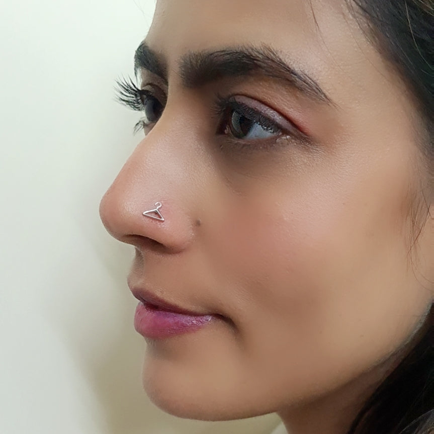 Hanger Nose Pin