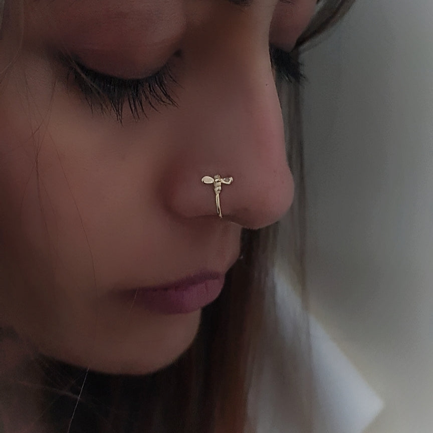 Bee 925 Silver Nose Pin - Un-Bee-Lievably Cute Honey Bee Nosepin